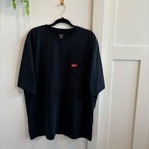 Milwaukee Men's Black Short Sleeve Oversized Pocket T-shirt Size 2X 100% Cotton